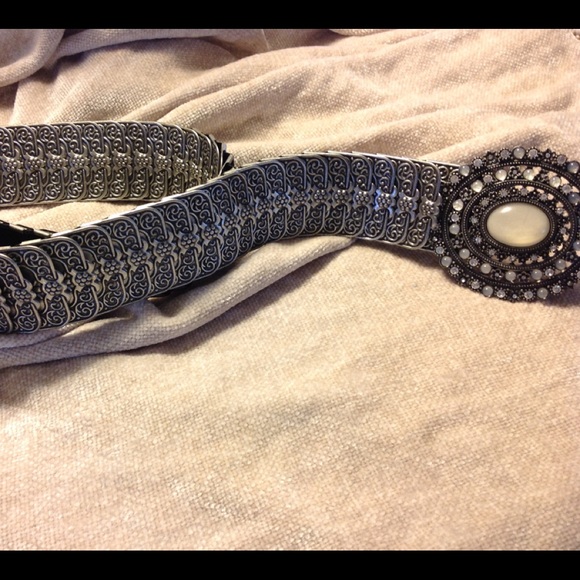 Belt - Picture 5 of 6